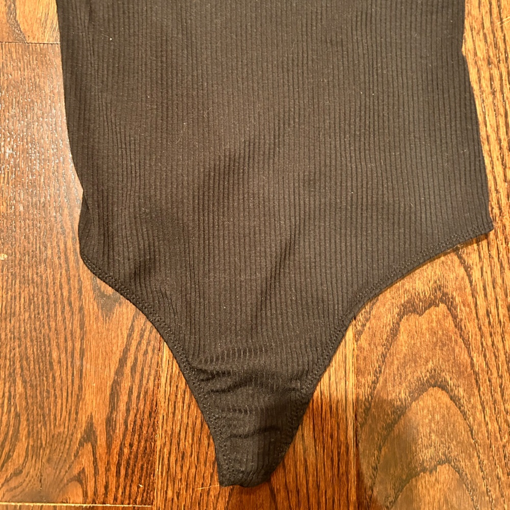Black Ribbed Bodysuit with Ruffle Straps - Picture 2 of 6